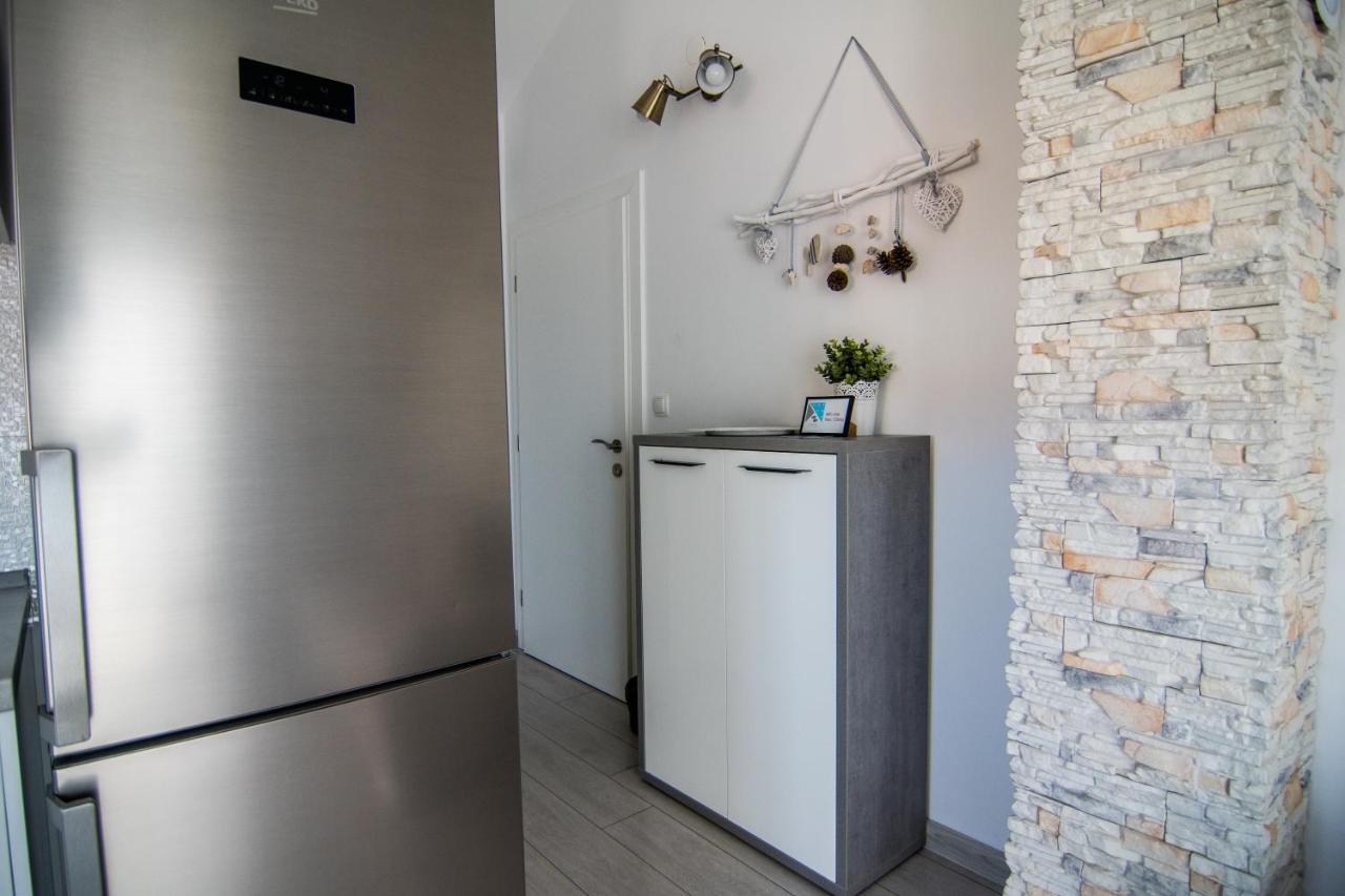 Apartments Up&Up Рогозниця Екстер'єр фото